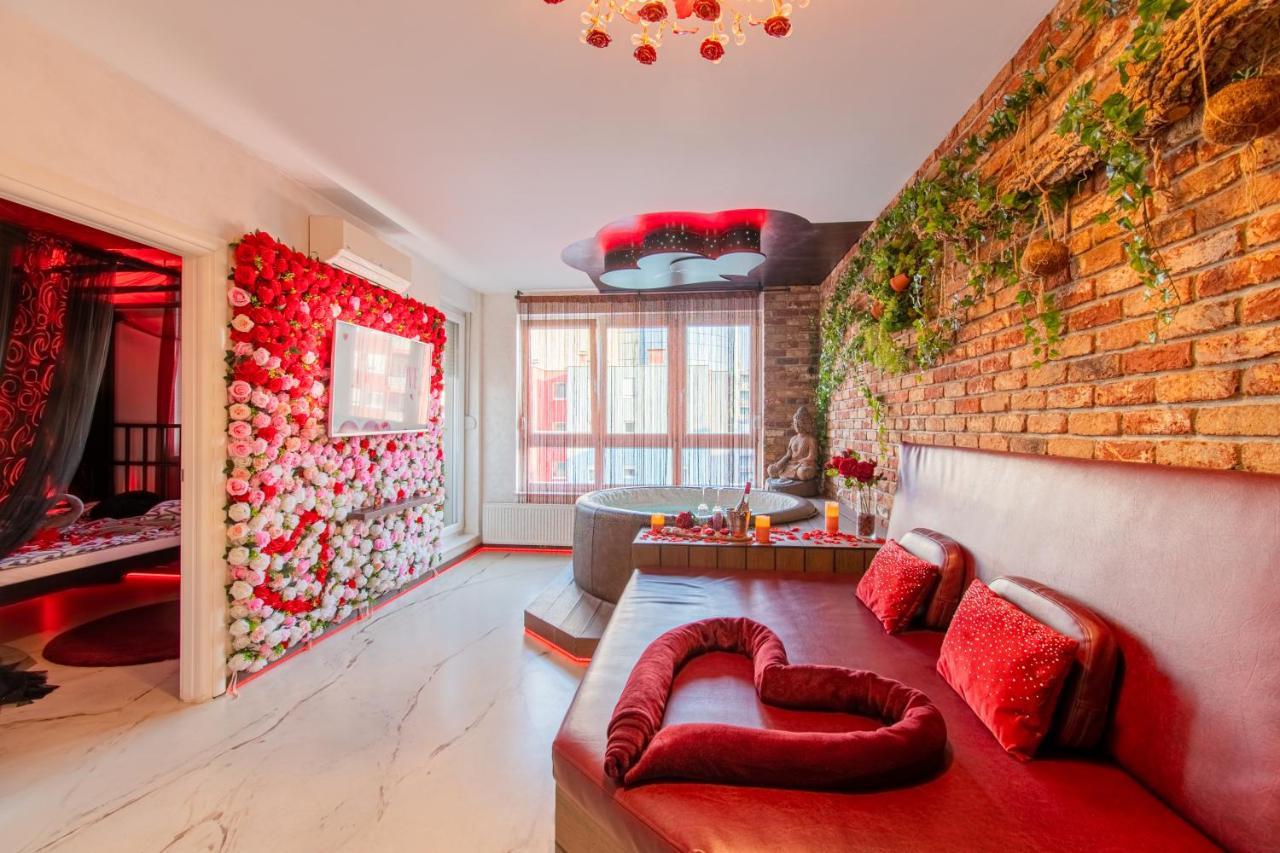 Jacuzzi - Love - Bdsm - Extra Luxury - Ev Chargger - Valentine'S Day - Red Room - Flexible Selfcheckins 28 Záhřeb Exteriér fotografie
