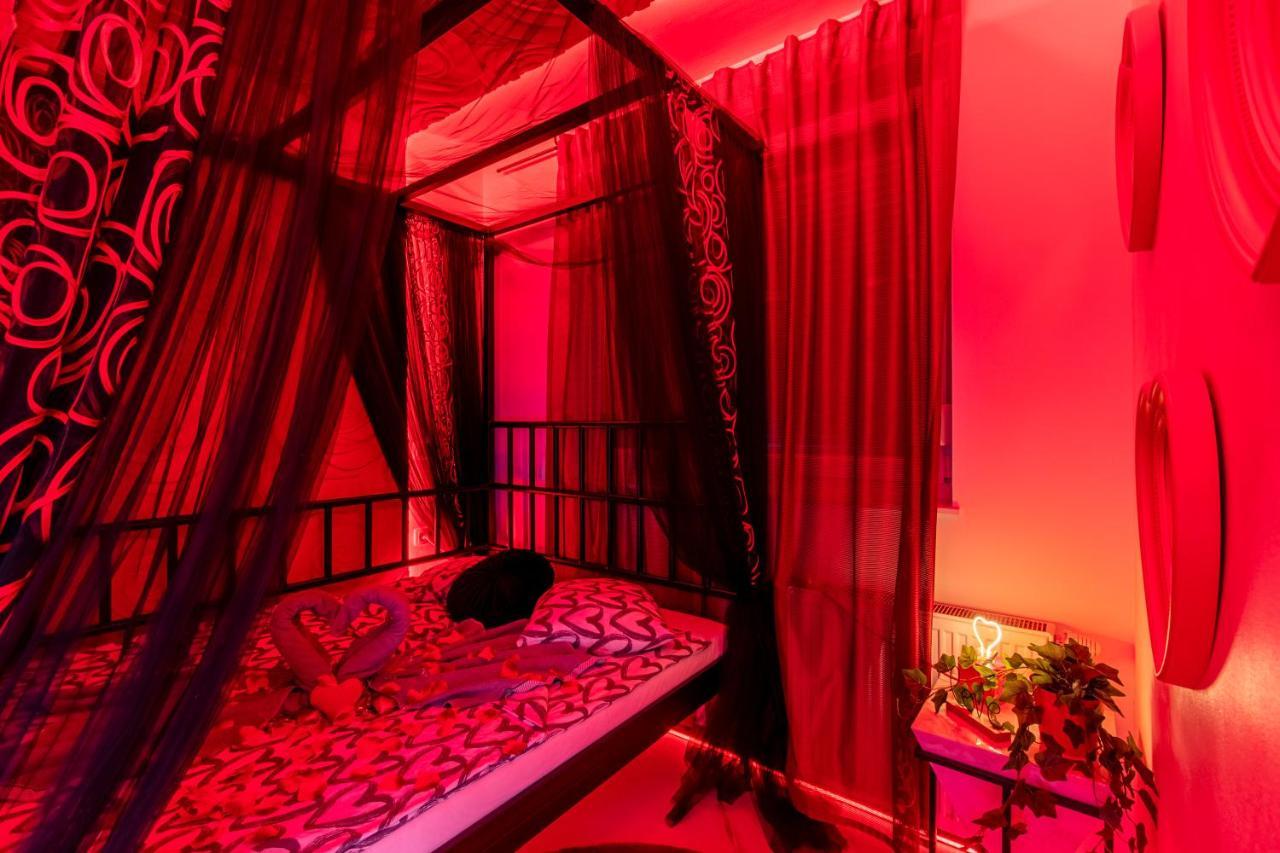 Jacuzzi - Love - Bdsm - Extra Luxury - Ev Chargger - Valentine'S Day - Red Room - Flexible Selfcheckins 28 Záhřeb Exteriér fotografie
