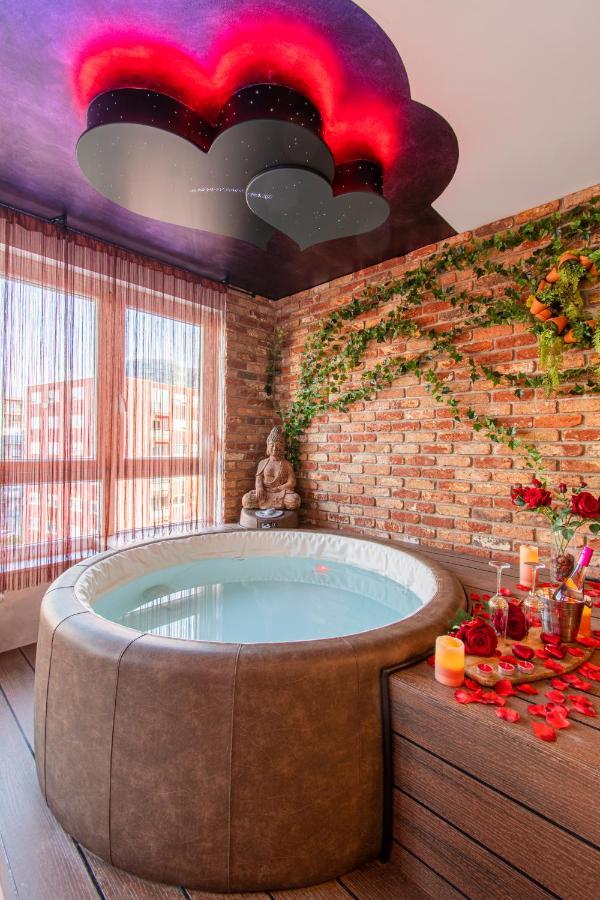 Jacuzzi - Love - Bdsm - Extra Luxury - Ev Chargger - Valentine'S Day - Red Room - Flexible Selfcheckins 28 Záhřeb Exteriér fotografie